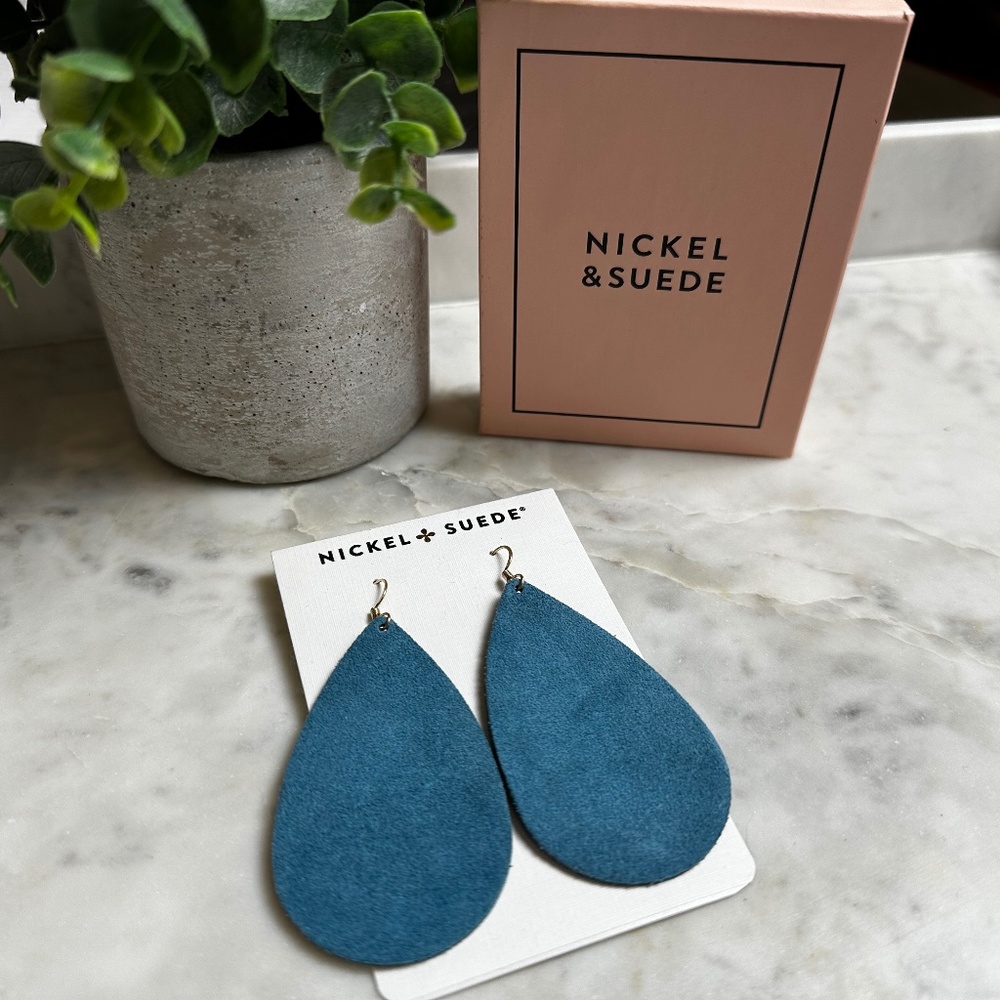 NWT Nickel & Suede Teardrop Earrings
